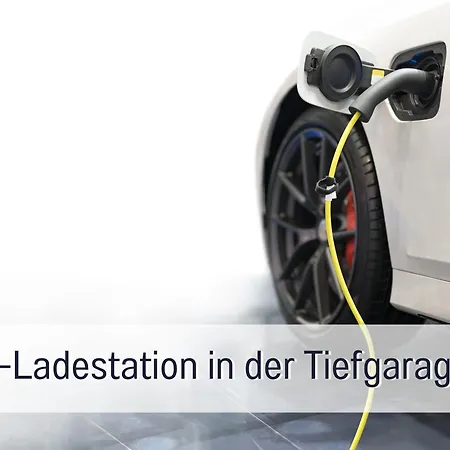 شقة Schwarzwaldnacht Mit Sauna Im Haus Ideal Zum Wandern Und Biken Balkon Tiefgarage E-ladestation *